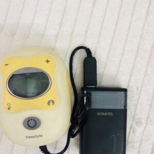Cáp kết nối máy hút sữa với pin sạc dự phòng Medela