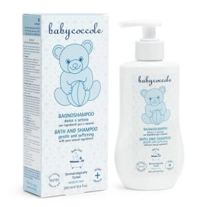 Sữa tắm gội chiết xuất hoa sen Babycoccole 0M+